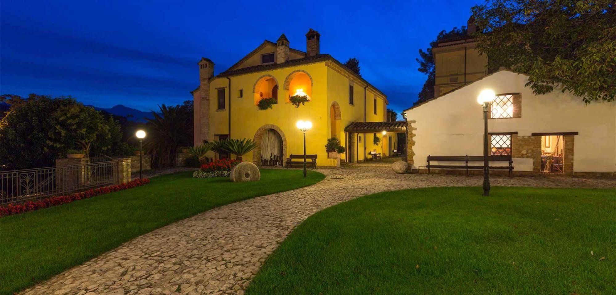 Corte Dei Tini Villa Vomano Exterior foto